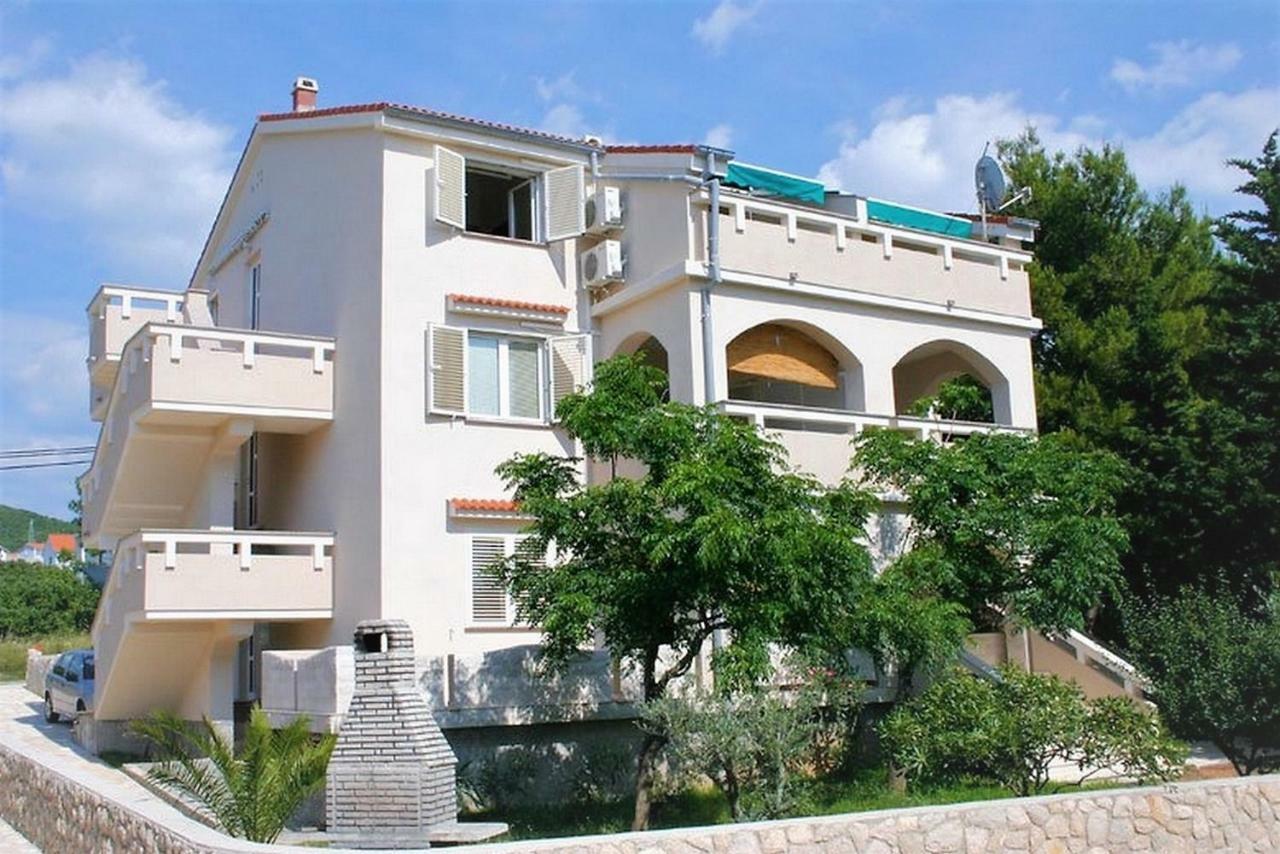 Apartments Vrtlici Stara Novalja Exterior foto